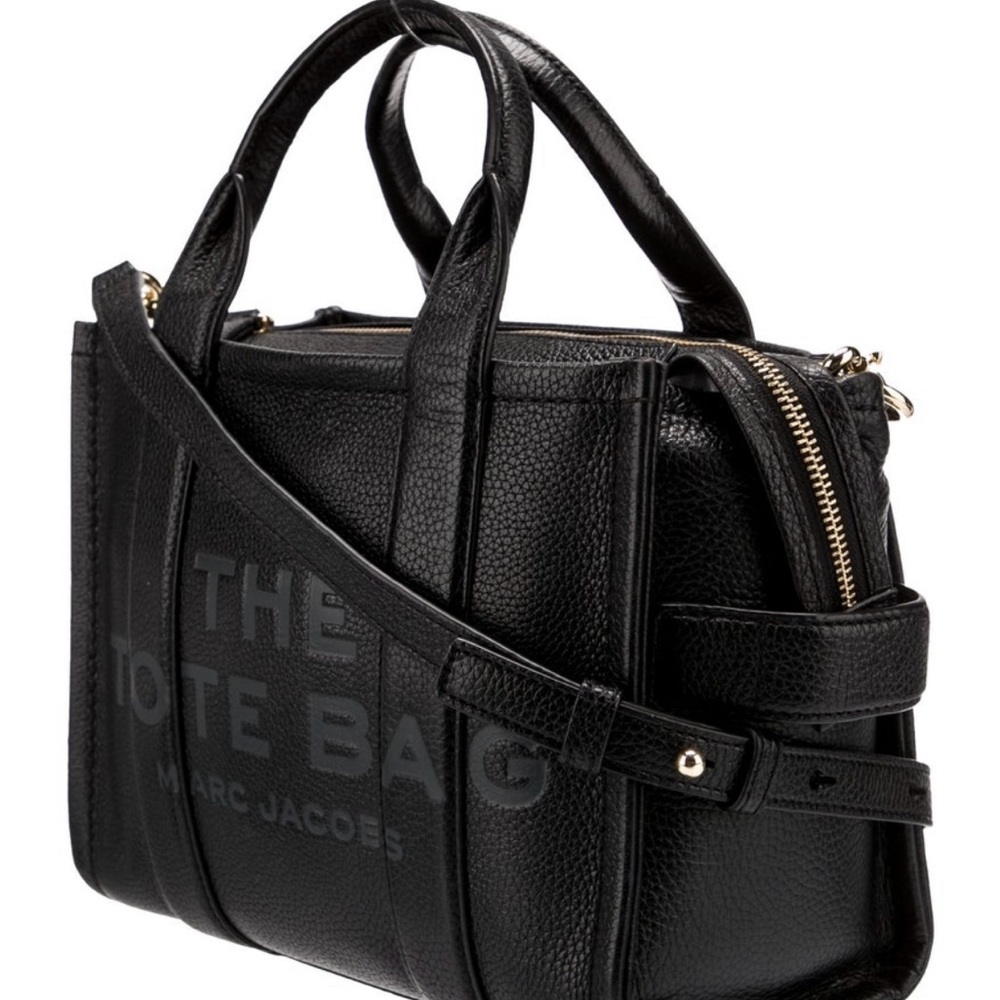 Marc Jacob’s - Picture 2 of 8